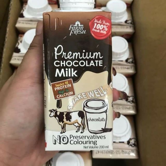 Shop Malaysia Hot Item Farm Fresh Premium Chocolate Uht Milk 200ml 24pcs Carton Shopee Singapore