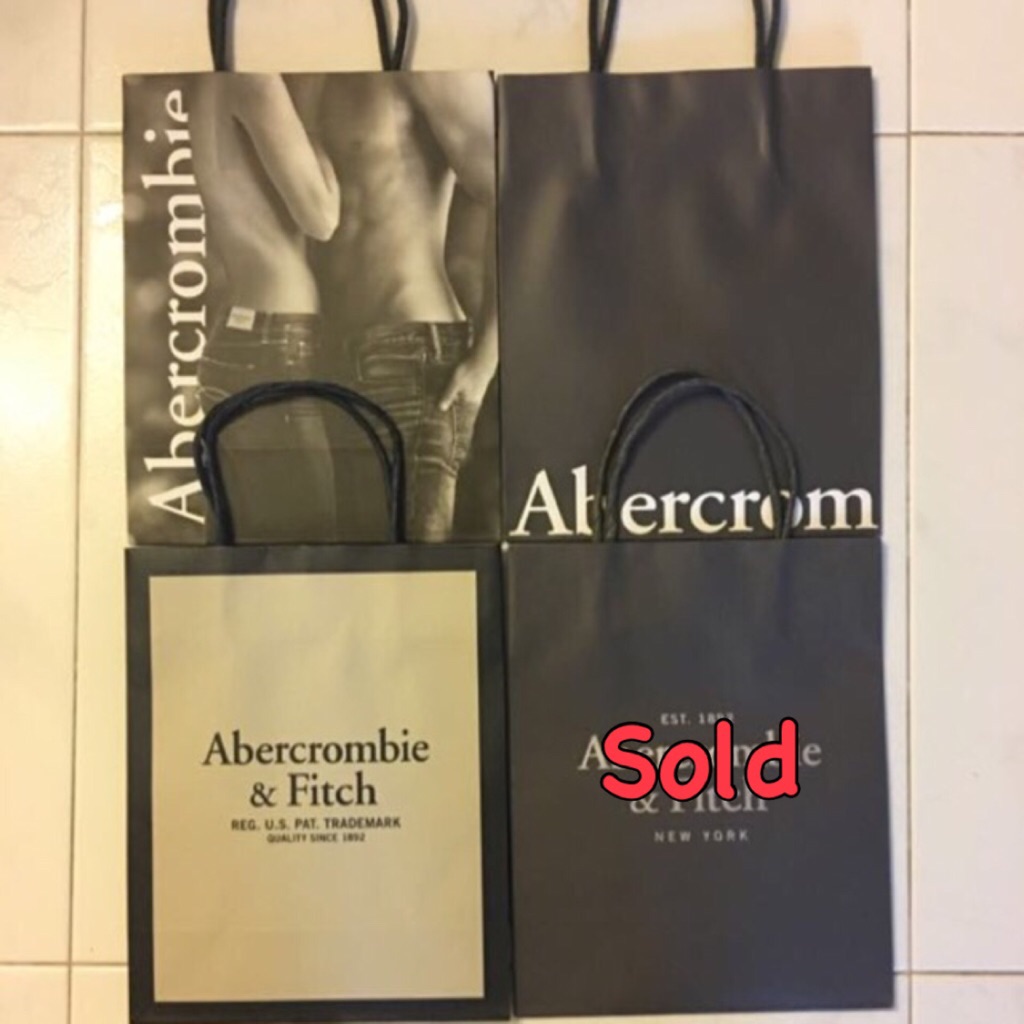 abercrombie and fitch paper bag