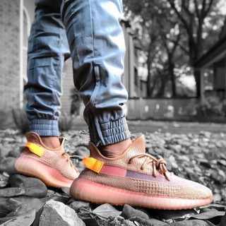 yeezy 350 clay on feet