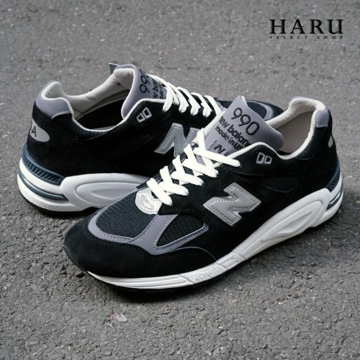 new balance m990bk2