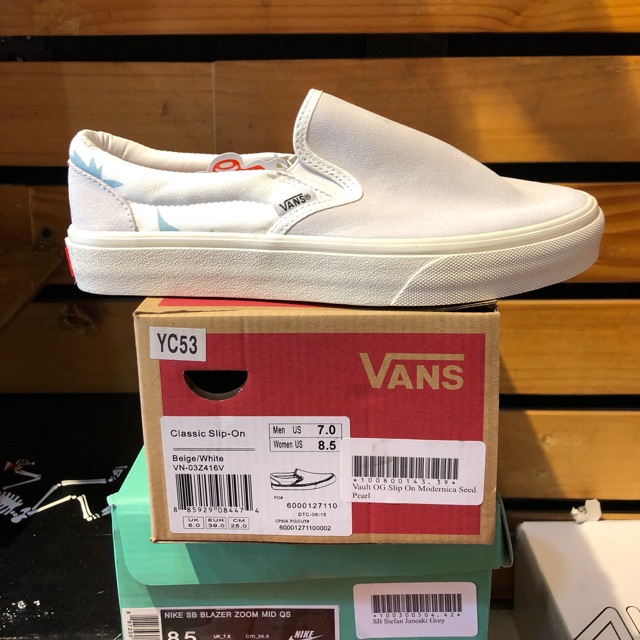 vans modernica slip on