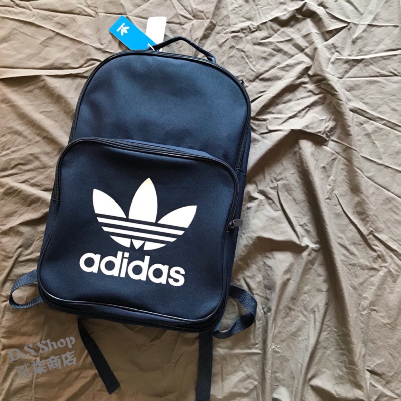 bk6724 adidas