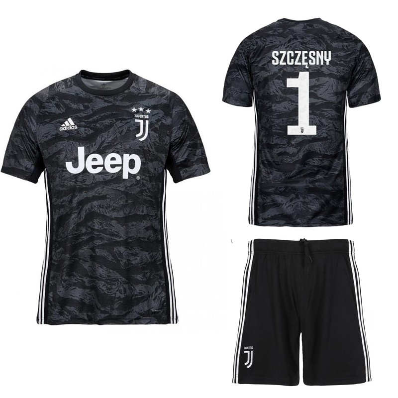 2019/2020 Boy Juventus Goalkeeper 