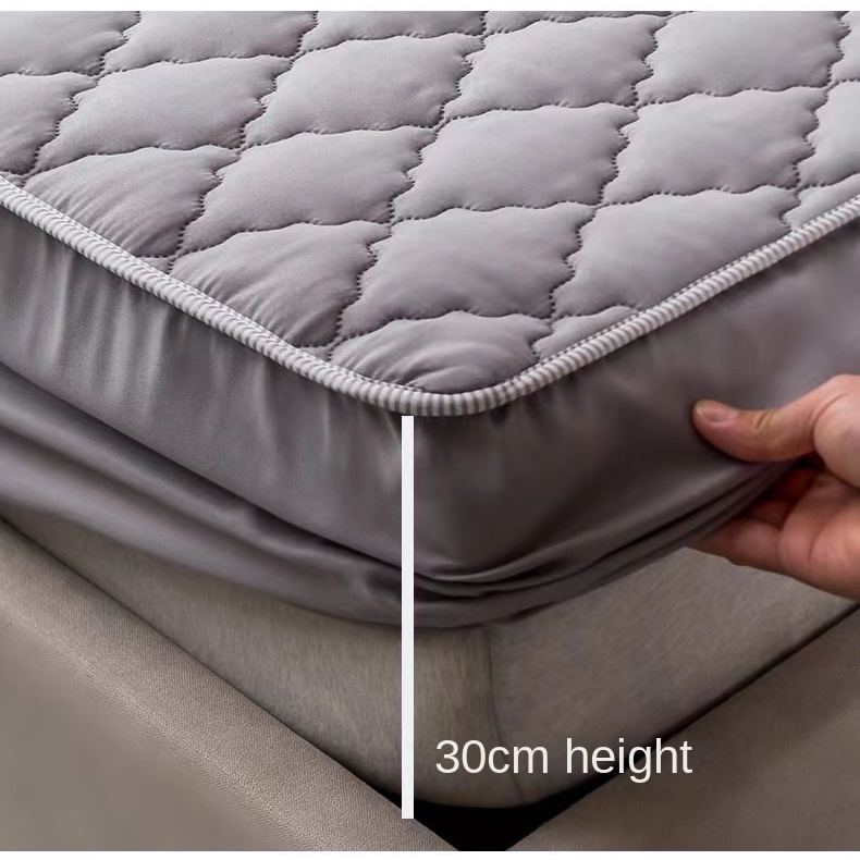 Nordic Thick Waterproof Mattress Cover Fitted Sheets Cleaning Pads 3M Moisture Wicking Technology Treatment Sheets Bed Covers Diaper Pads Skin-Friendly and Breathable Queen/King Sheets Pillowcases Bedding