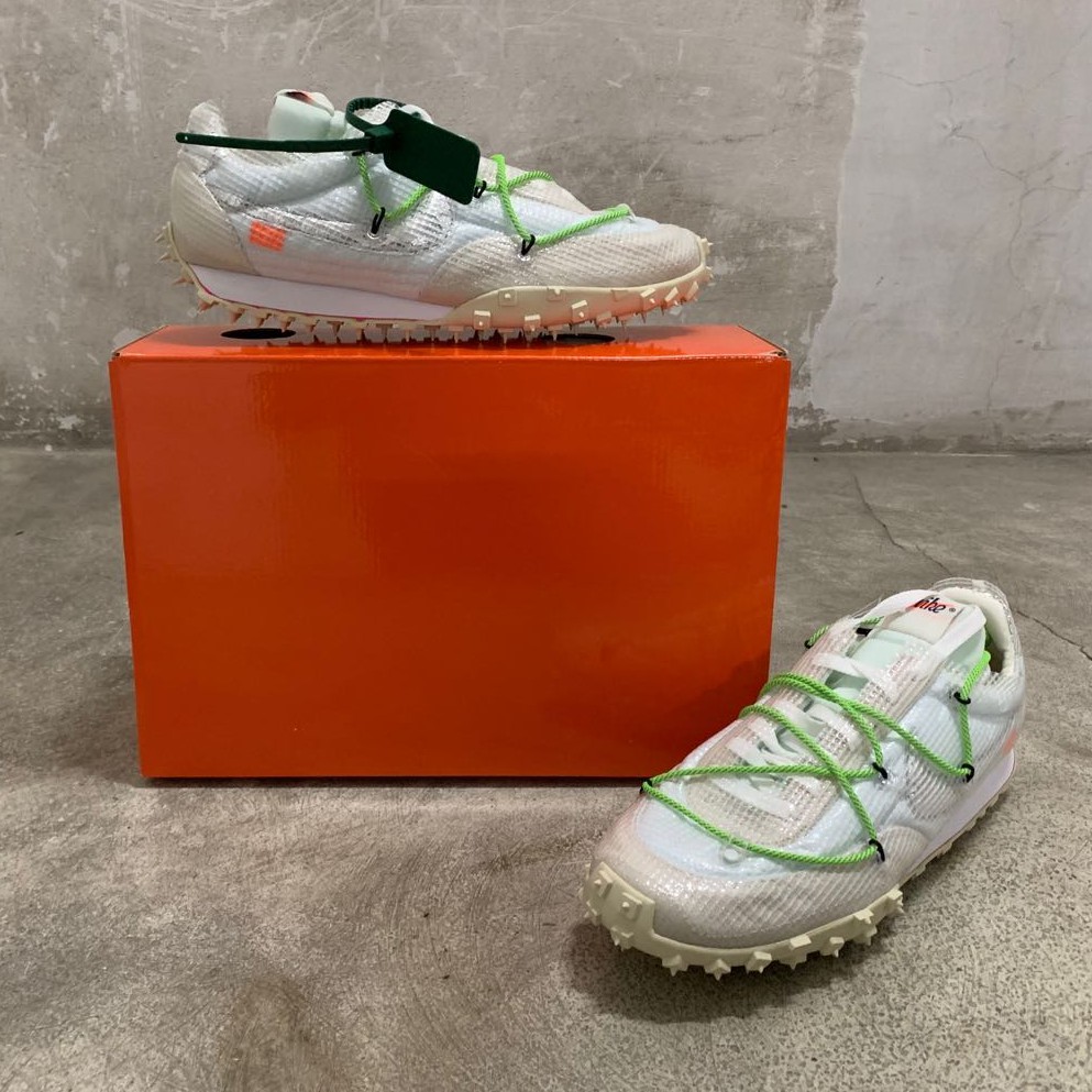 nike waffle spikes