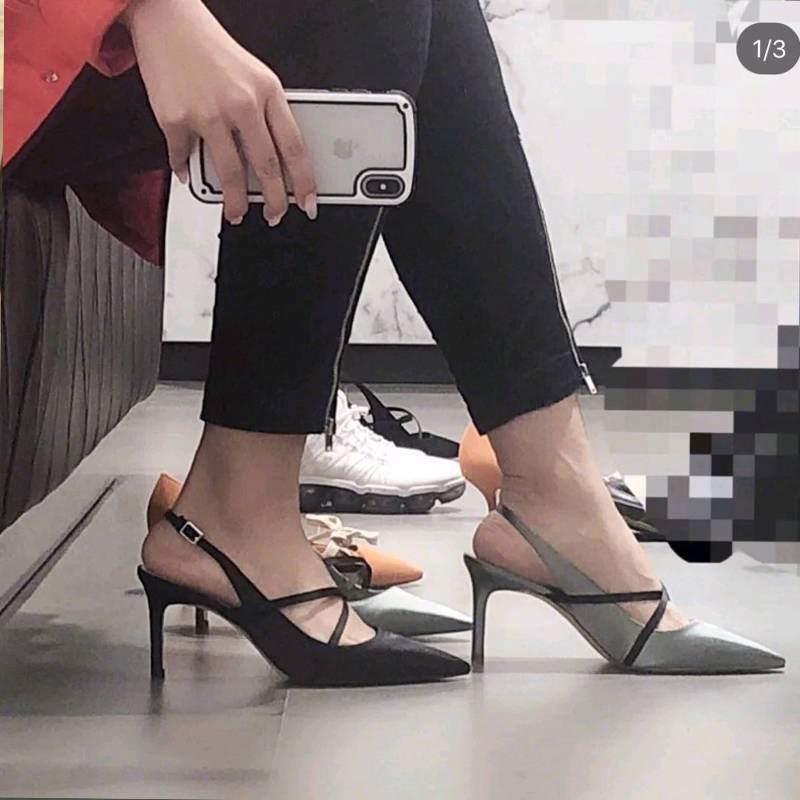 pointed heeled sandals