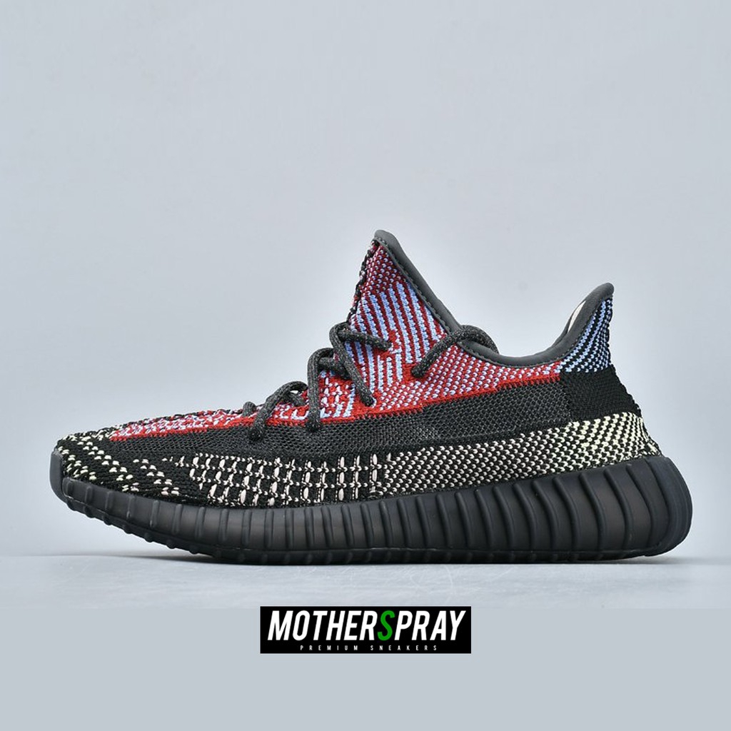 sneaker yeezy yecheil 350 collection matching tee collection