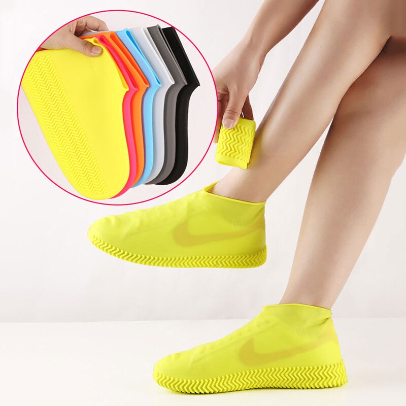 1 Pair Waterproof Silicone Shoe Covers/Protectors Rain Socks Boot Covers M/L 