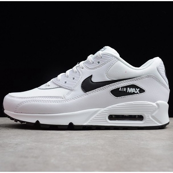 all white leather nike shoes