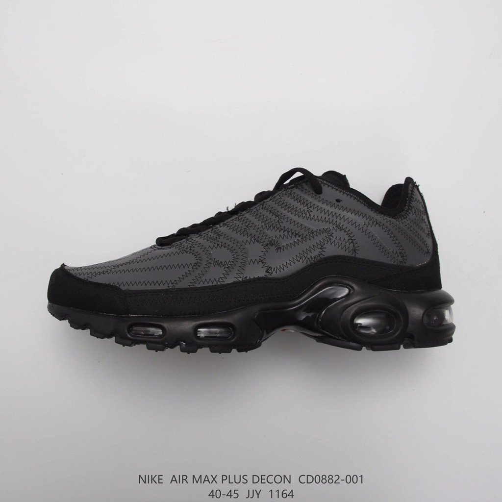 air max plus black and grey