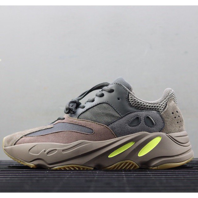 yeezy 700 mauve cheap