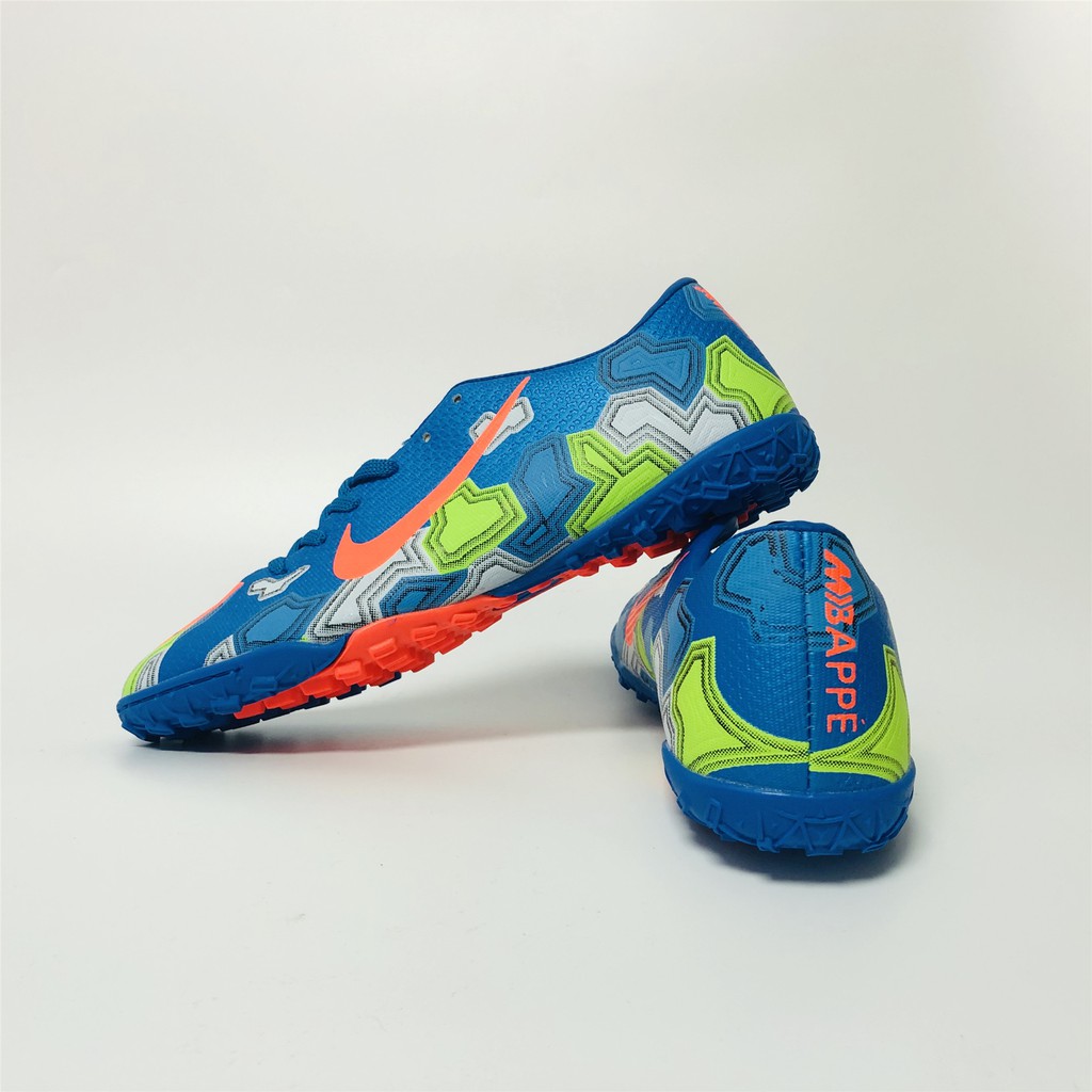 mens indoor football boots