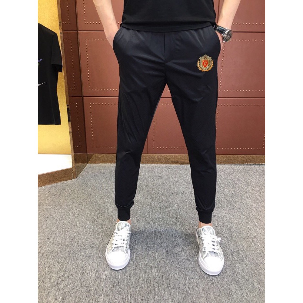 Original 2020 Latest LV Louis Vuitton Men&#39;s Black Jogger Pants Size: M-3XL 358430 | Shopee Singapore