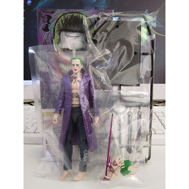 Crazy Toys Joker Suicide Squad Action Figure 1 12 Shopee Singapore