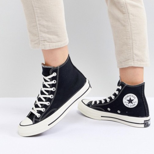 chuck taylor black and white