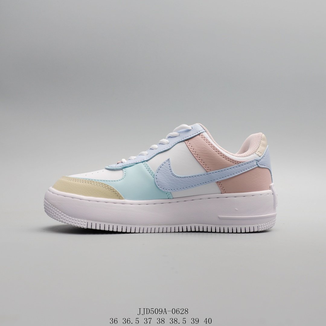 white female air forces