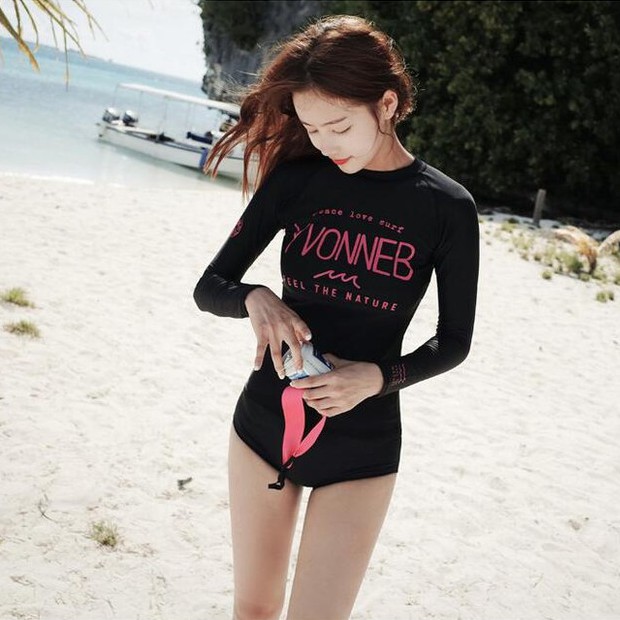 long sleeve swimming suit