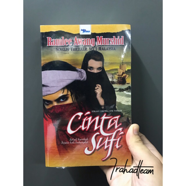 Novel Used Preloved Love The Queen By Ramlee Awang Murshid Shopee Singapore