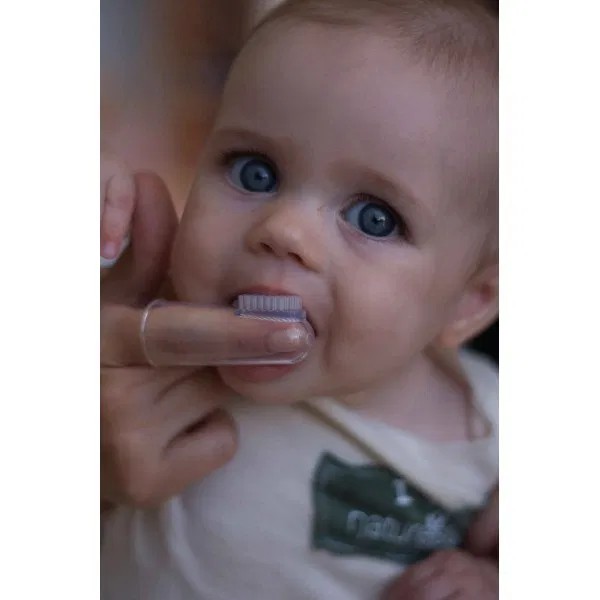 jack and jill silicone finger brush