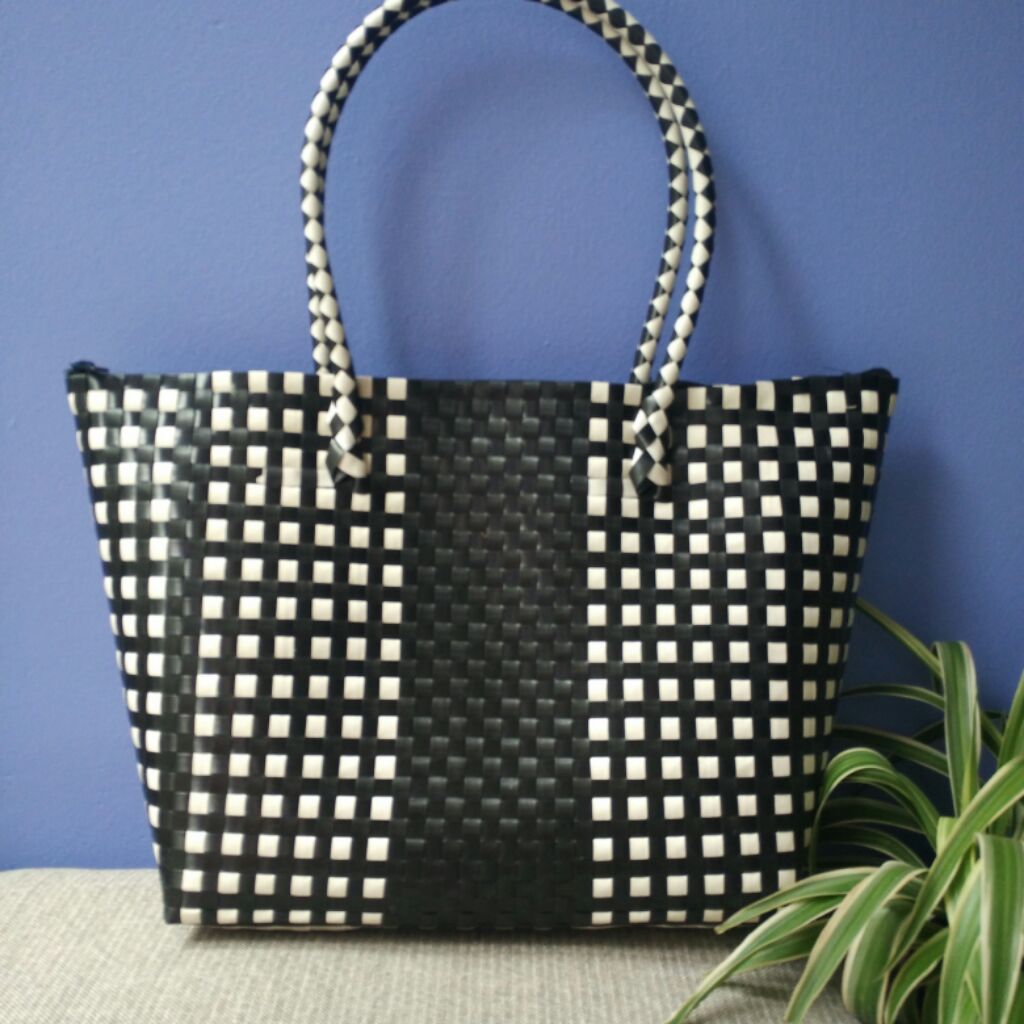 woven plastic bags