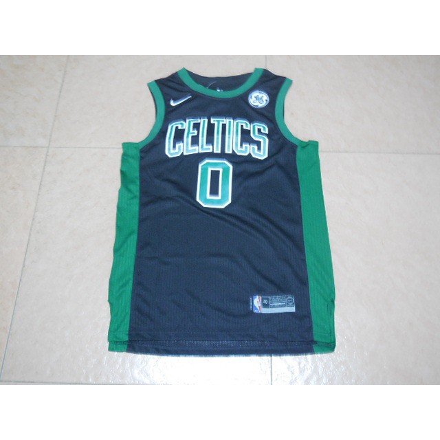 jayson tatum green jersey
