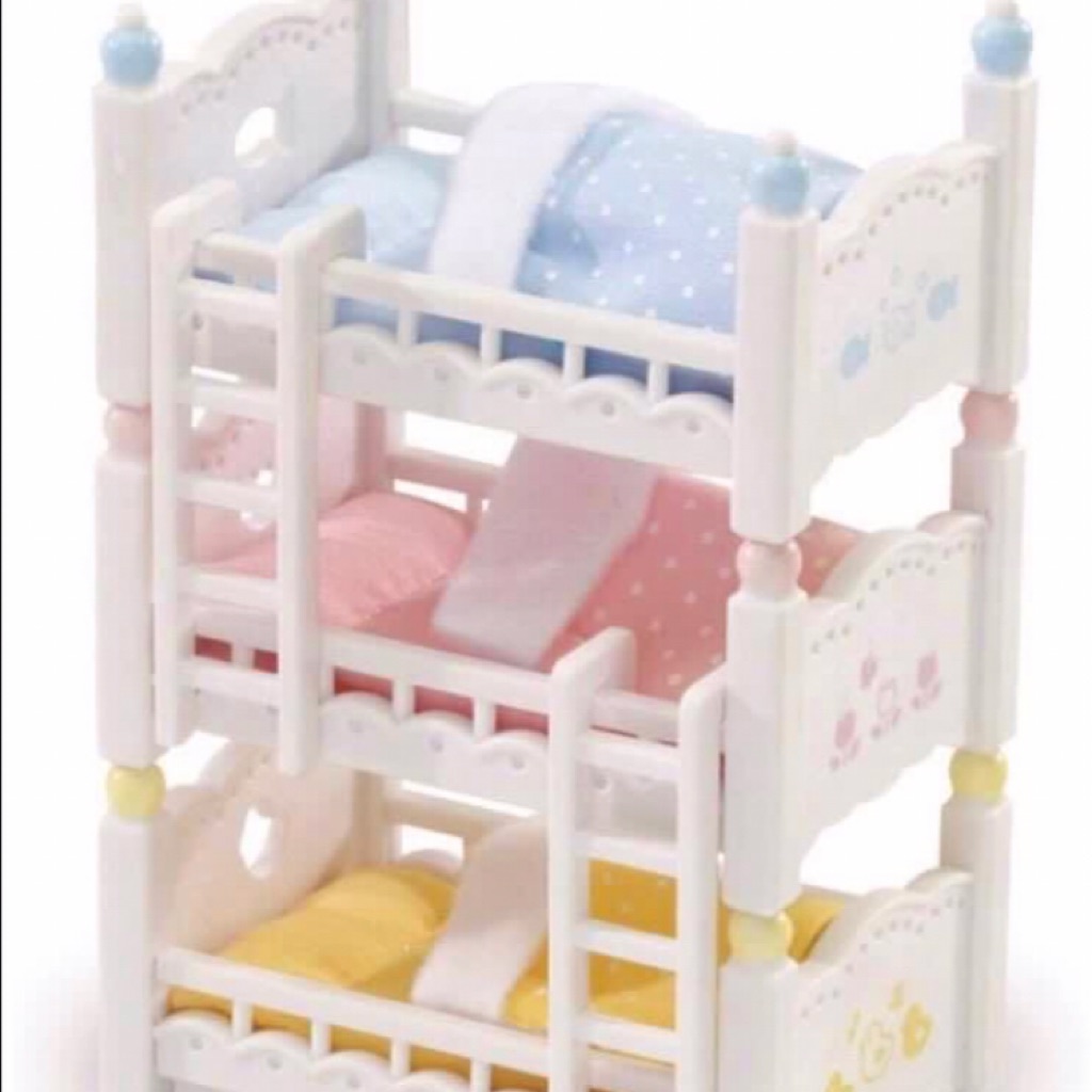 sylvanian families triple bunk beds