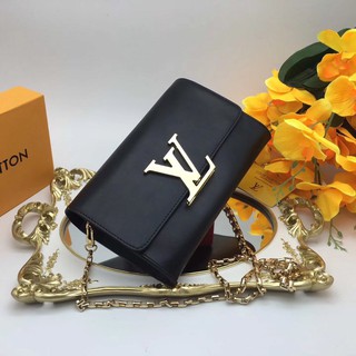 Louis Vuitton LOUIS VUITTON LV gold chain, detachable chain clutch small shoulder bag, crossbody ...