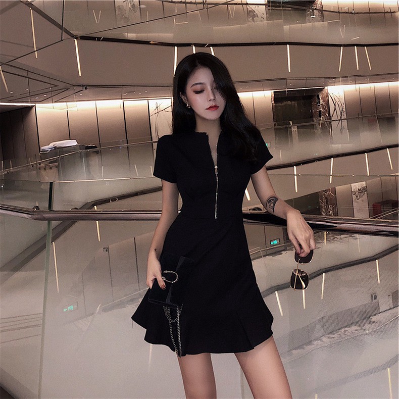  Simple Black Dress