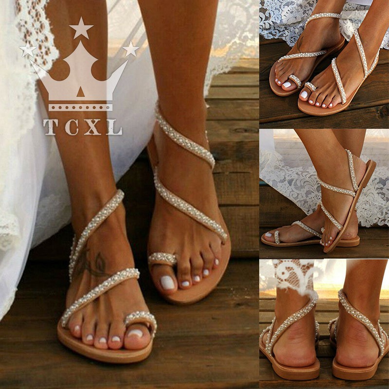 concise solid toe ring flat sandals