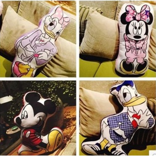 Mickey Minnie Donald Duck Daisy Printed Pillow Cartoon Cushion