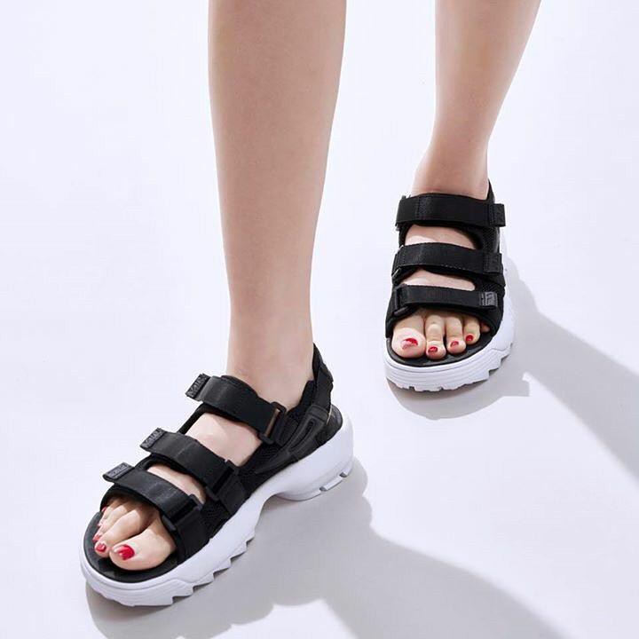 fila disruptor sandals black