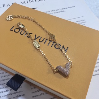 Louis Vuitton bracelets are made of original materials, fashionable and elegant | Shopee Singapore