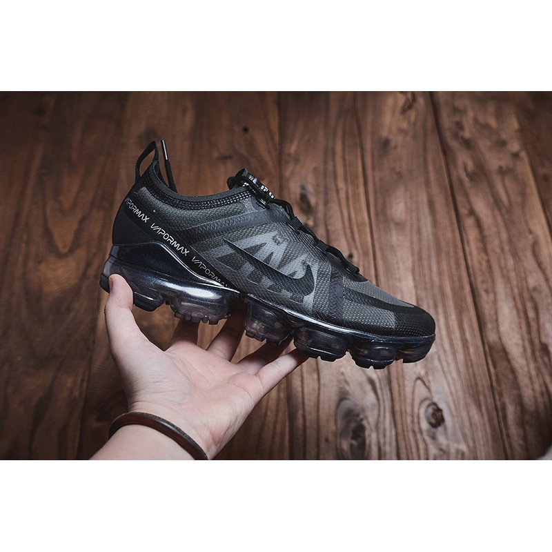 nike vapormax run utility grey