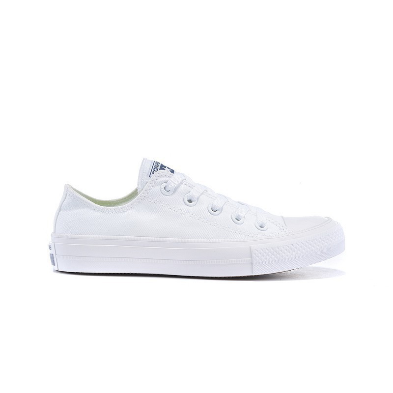 chuck taylor low cut