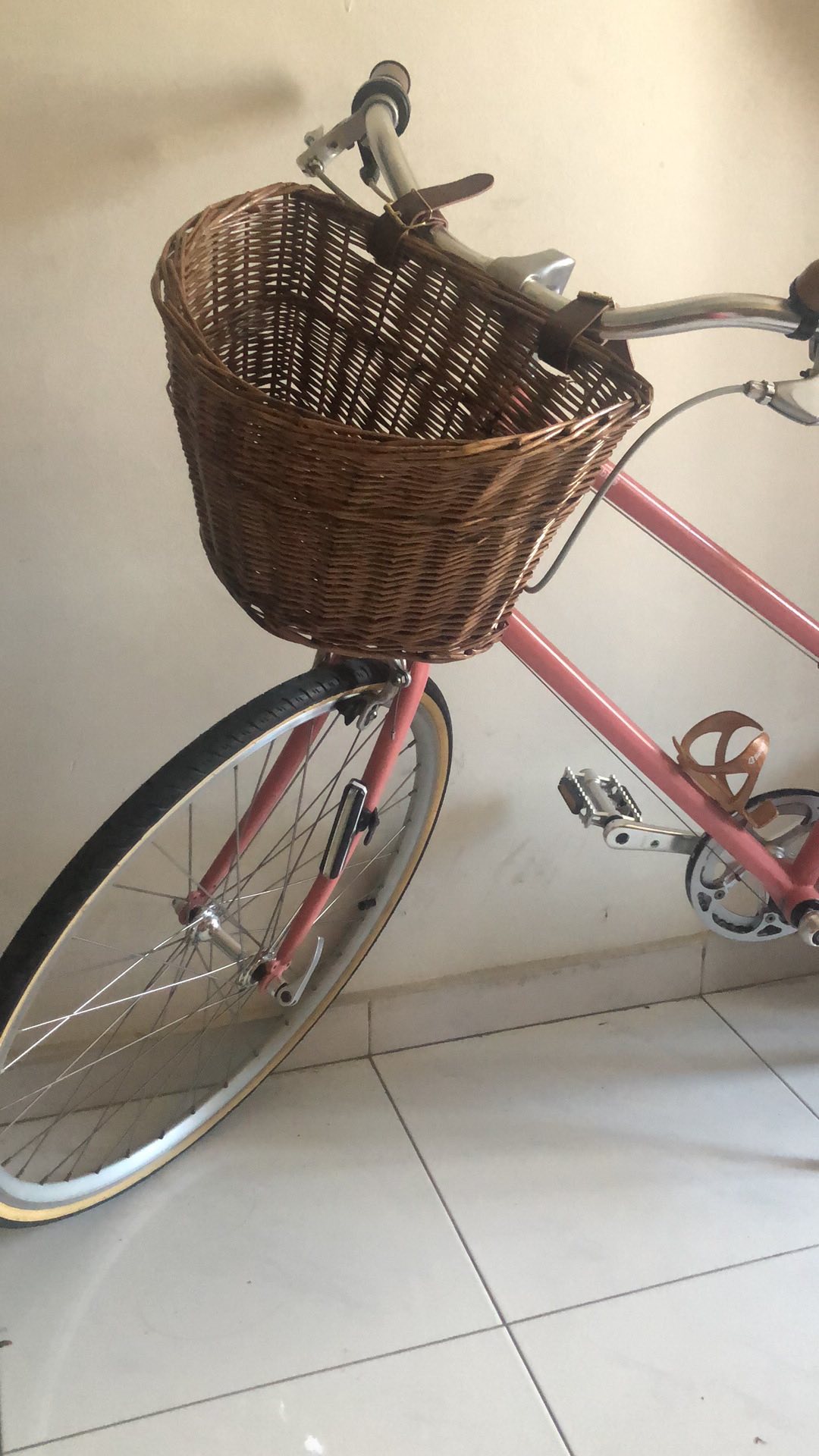 quick release wicker bike basket