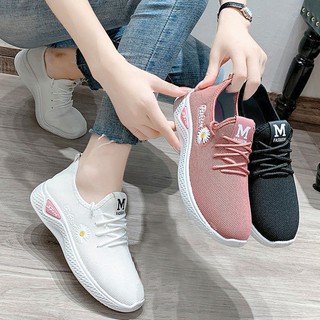 Image of (Ready Stock)Casual mesh breathable sneakers new student Korean running shoes comfortable and light simple women shoes