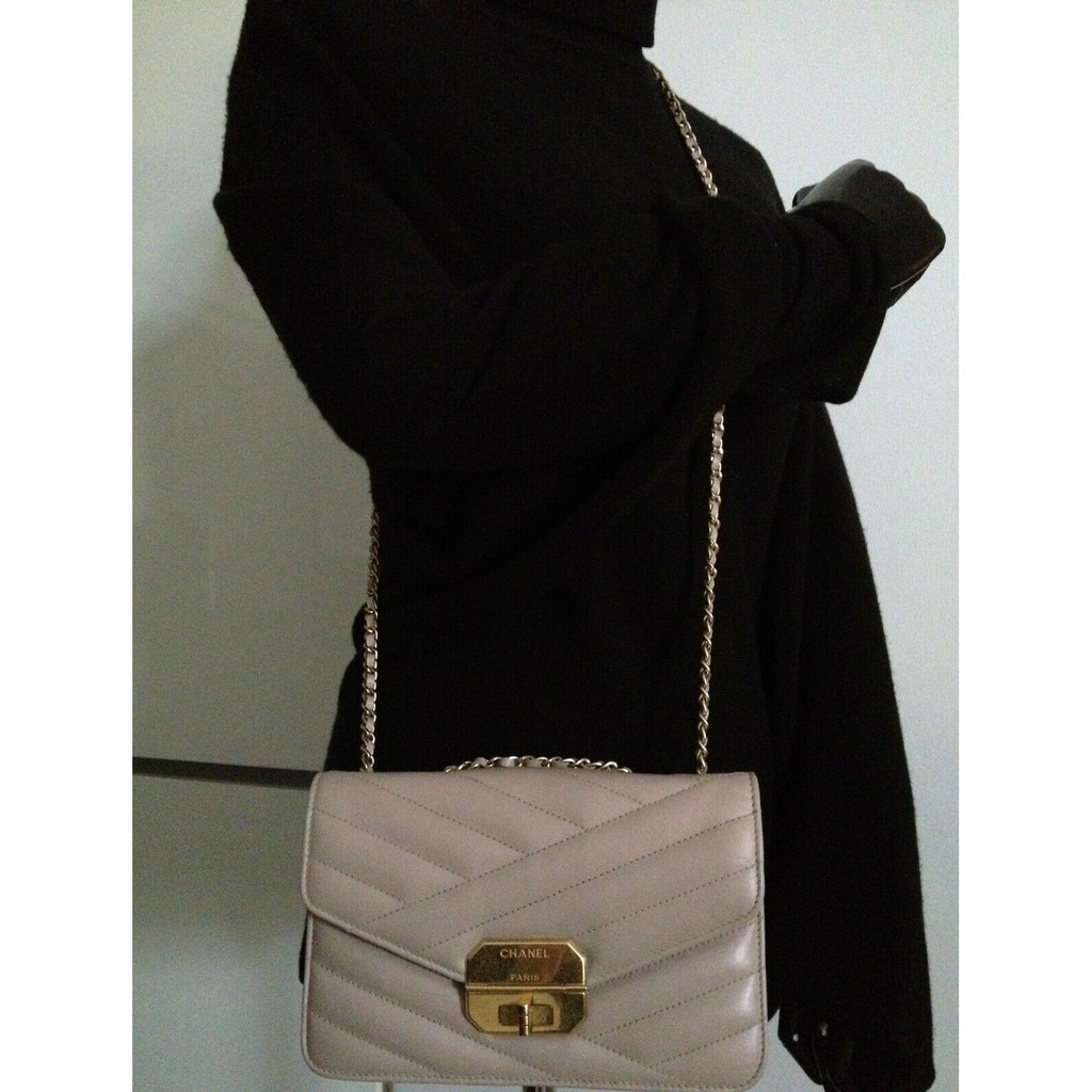 CHANEL Beige Chevron Quilted Herringbone Leather Gold Medal