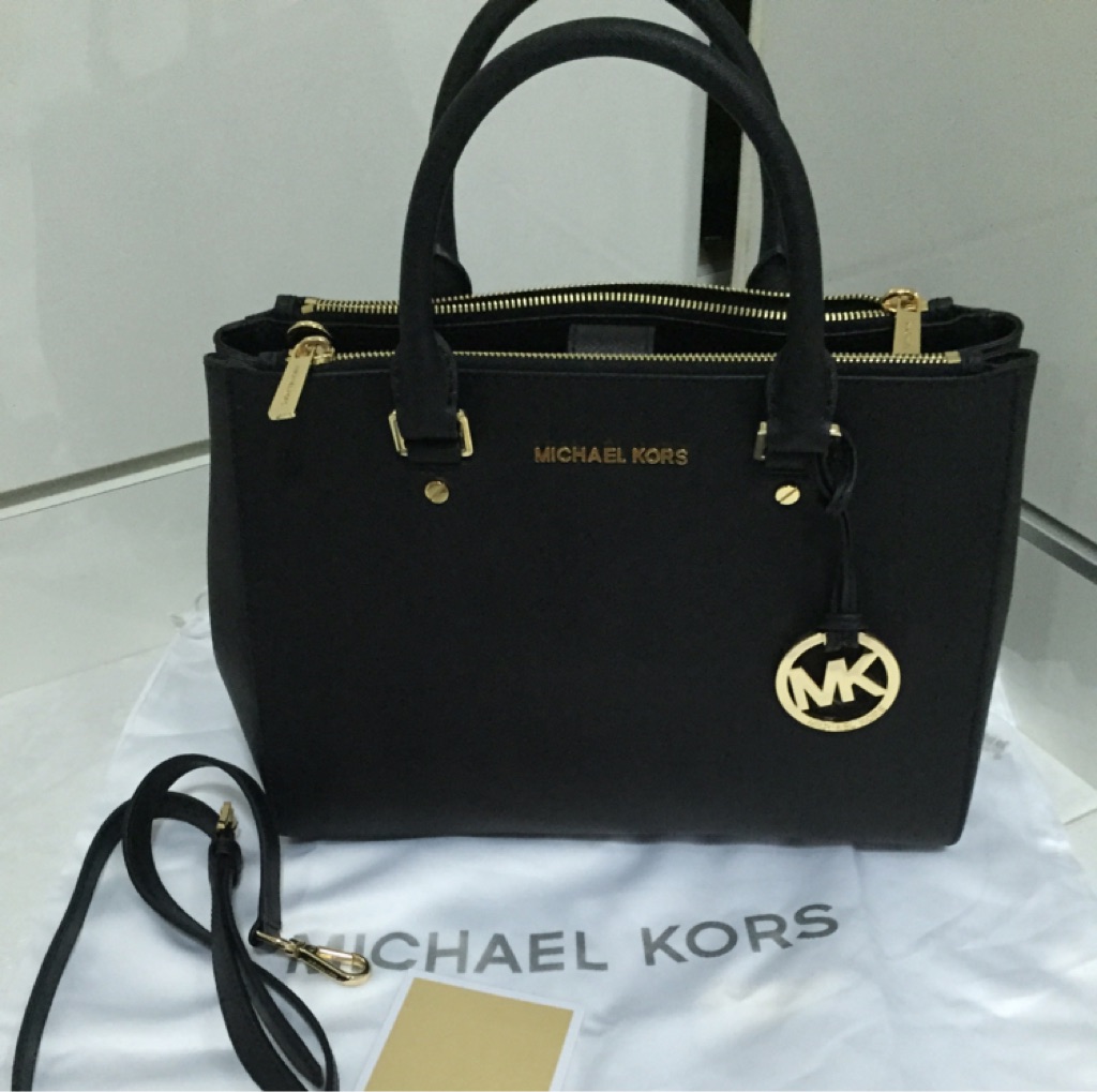 michael kors plastic bag