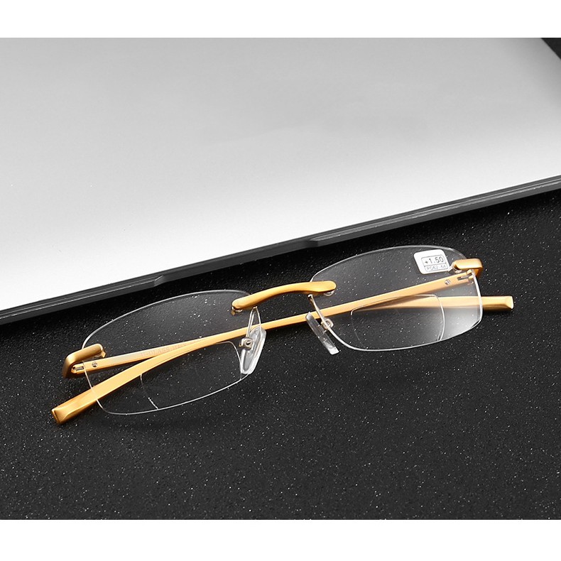 compact reading glasses