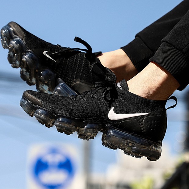 nike air vapormax flyknit 2 men's shoe