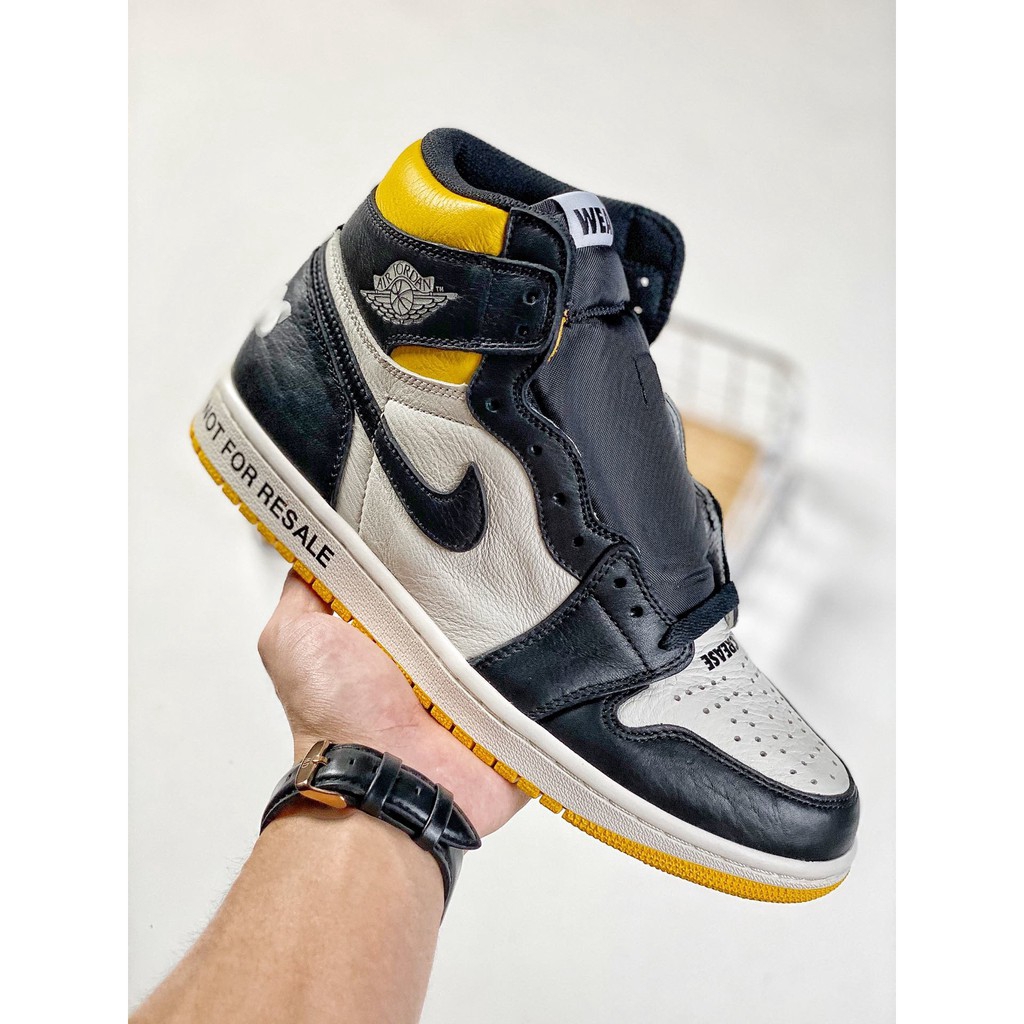 men's air jordan 1 retro high og