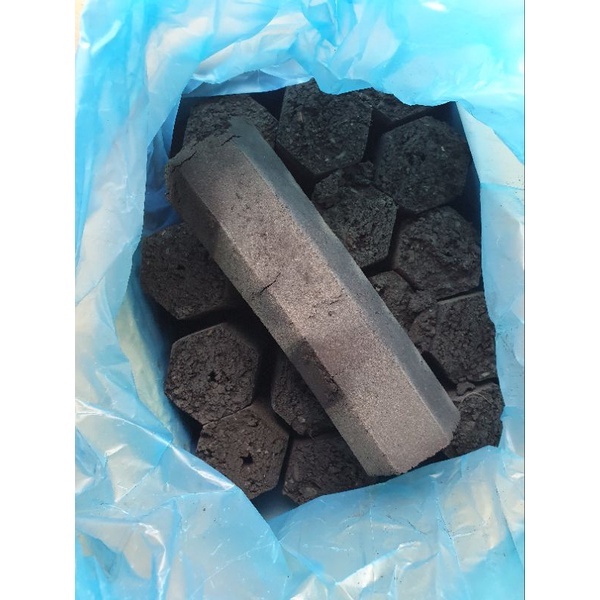 Premium BBQ Charcoal Briquettes 3kg Coconut Shell BBQ Satay Chicken