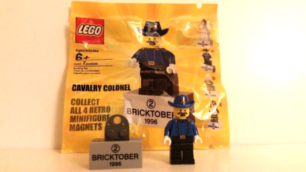 2010 LEGO Bricktober Cavalry Colonel Retro 1996 Minifigure Magnet for sale online 