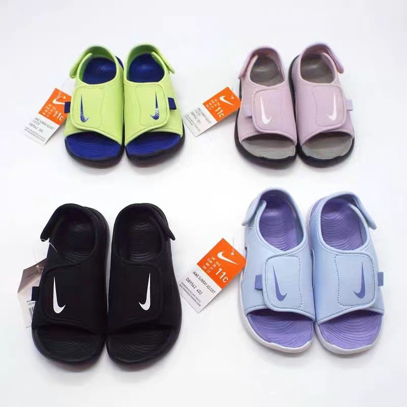 nike buckle sandals