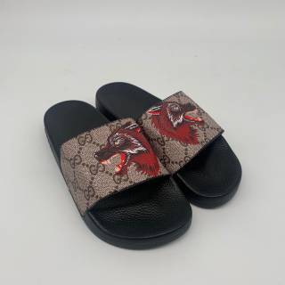 gucci wolf slippers