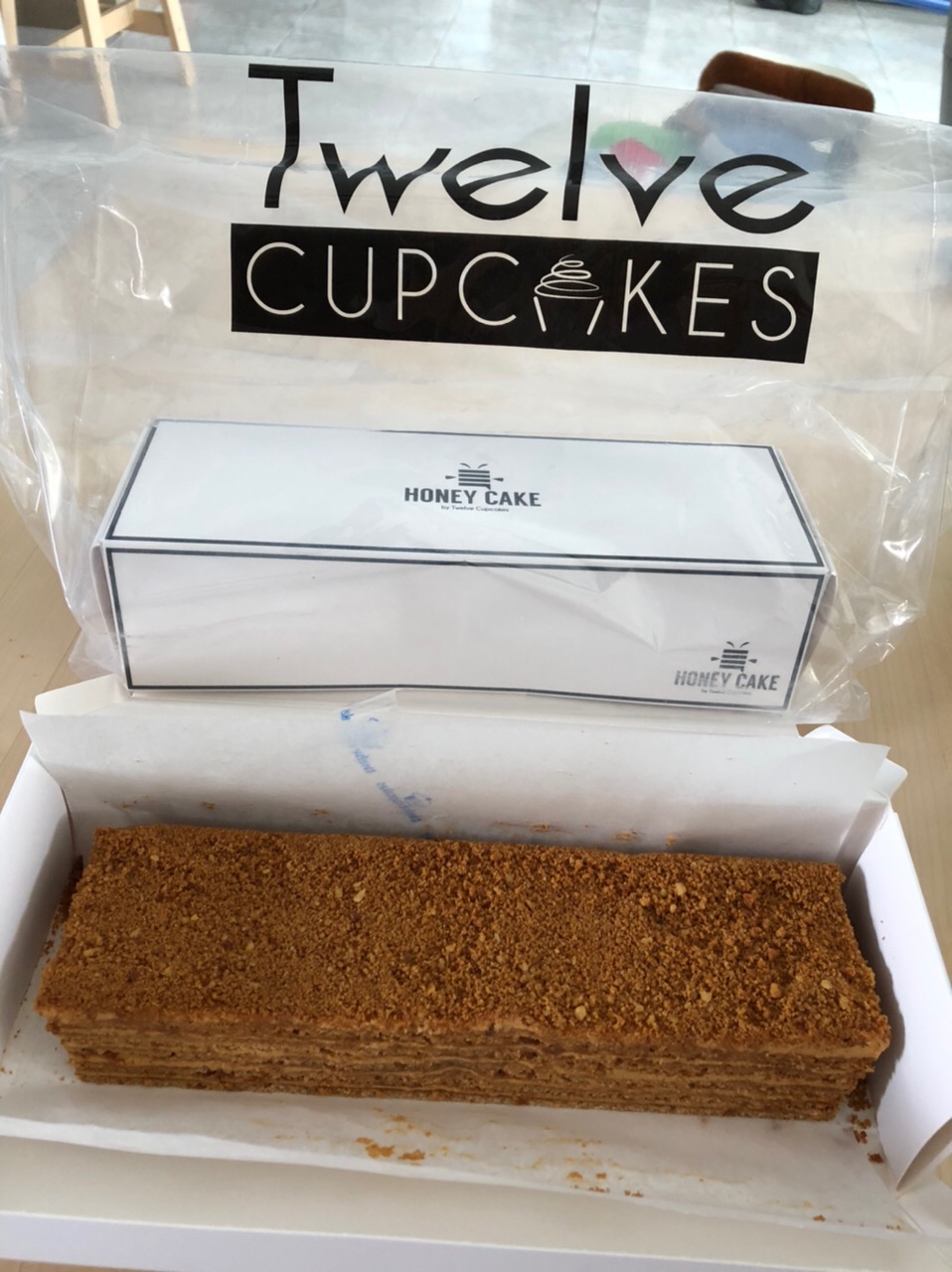 Featured image of post Simple Way to Twelve Cupcakes Honey Cake