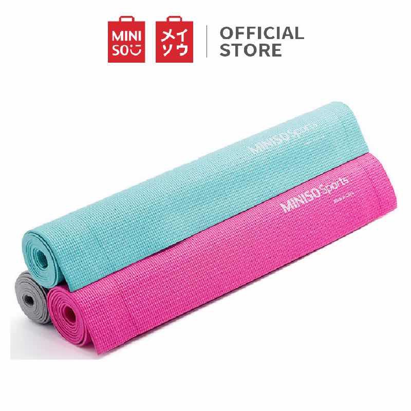 yoga mat in miniso