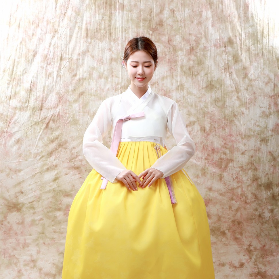 yellow hanbok
