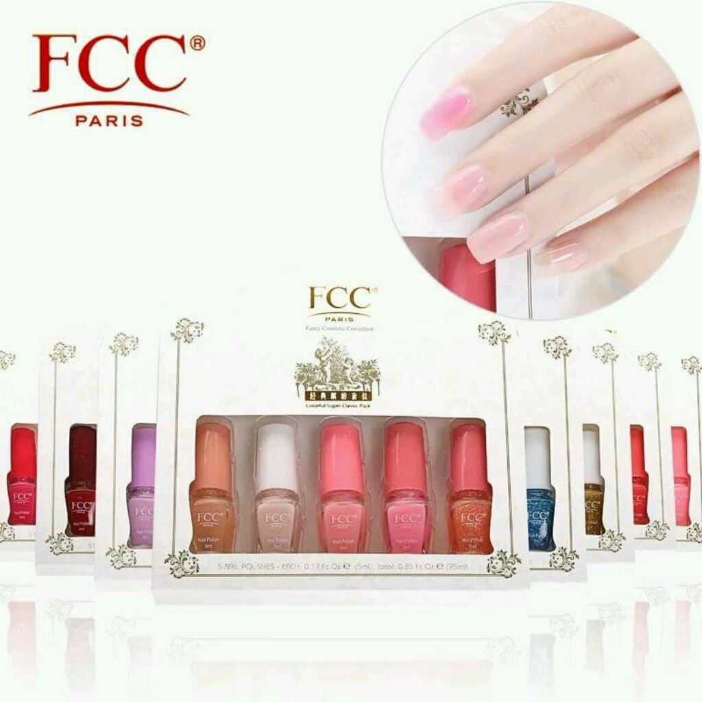 nail polish and lipstick gift set