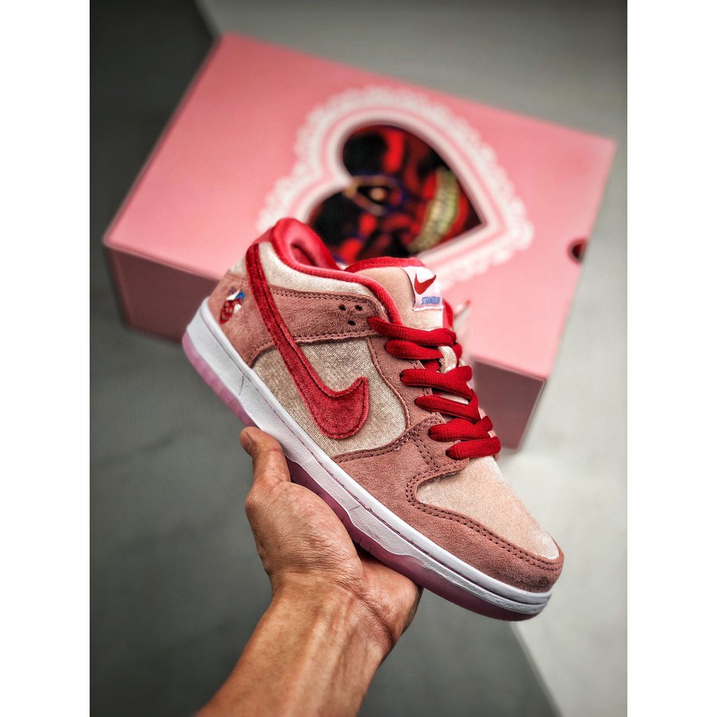 red air jordan 1 retro